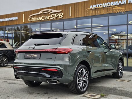 2026 Audi Q5 L III (GU), зелёный, 6220000 рублей, вид 2