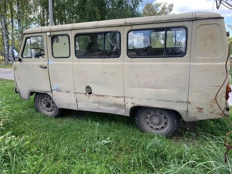 1993 УАЗ 3962, жёлтый, 130000 рублей, вид 4