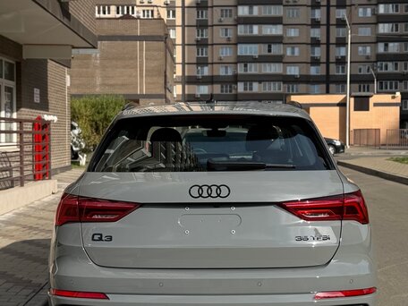 2026 Audi Q3 35 TFSI II (F3), серый, 3800000 рублей, вид 5