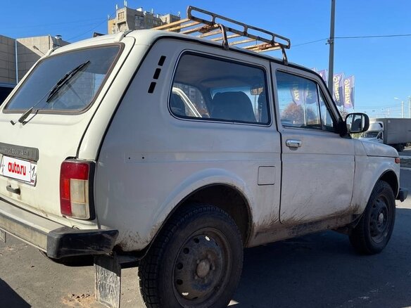 1996 Lada (ВАЗ) 2121 (4x4) I Рестайлинг, белый, 245000 рублей - вид 1