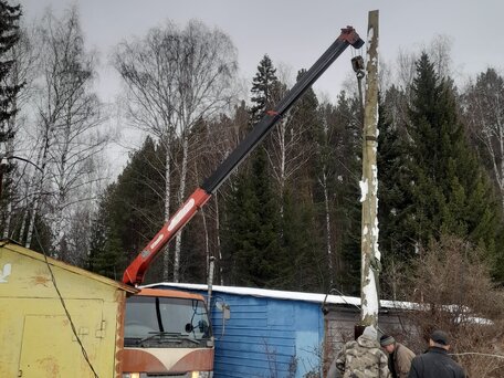 1994 Nissan Diesel, бежевый, 3000000 рублей, вид 2