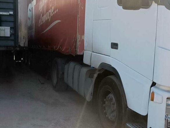2003 Volvo FH, белый, 2700000 рублей