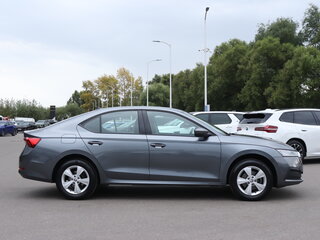 2021 Skoda Octavia IV (A8), серый, 2149000 рублей, вид 4