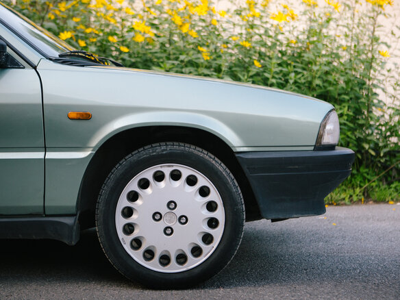 1989 Alfa Romeo 33 I Рестайлинг, зелёный - вид 6