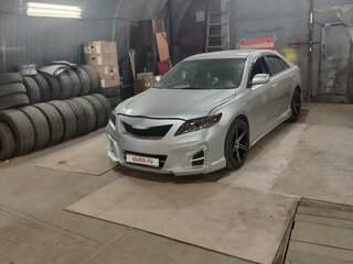 2006 Toyota Camry VI (XV40), серебристый, 1350000 рублей, вид 1