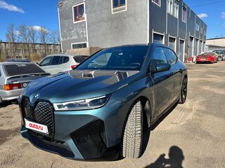 2021 BMW iX xDrive40 I (I20), синий, 6500000 рублей, вид 2