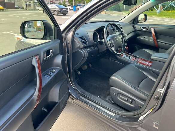 2012 Toyota Highlander II (XU40) Рестайлинг, серый, 2800000 рублей - вид 10