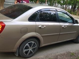 2007 Chevrolet Lacetti I, бежевый, 400000 рублей, вид 4