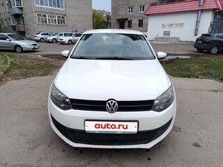 2011 Volkswagen Polo V, белый, 390000 рублей, вид 3