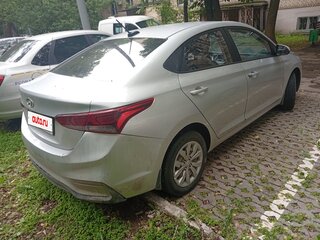 2019 Hyundai Solaris II, серебристый, 999000 рублей, вид 3