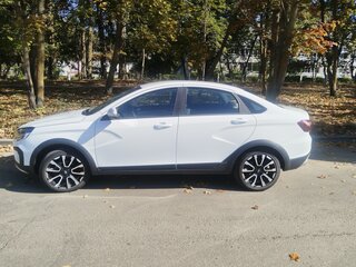 2023 Lada (ВАЗ) Vesta Cross I Рестайлинг (NG), белый, 1350000 рублей, вид 2