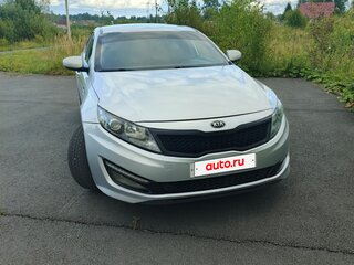 2013 Kia Optima III Рестайлинг, серебристый, 920000 рублей, вид 1