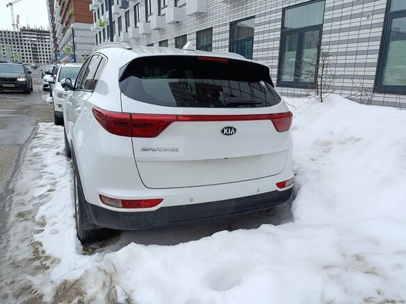 2018 Kia Sportage IV, белый, 2250000 рублей - вид 2