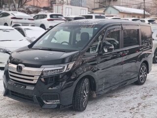 2017 Honda Stepwgn Spada V Рестайлинг, чёрный, 2100000 рублей, вид 1