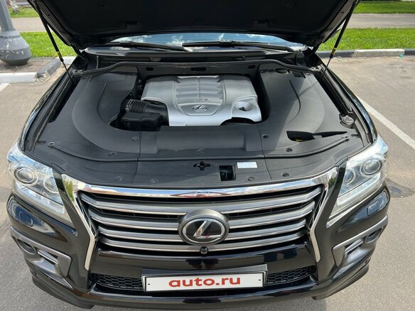 2014 Lexus LX 570 III Рестайлинг, чёрный, 5600000 рублей - вид 10