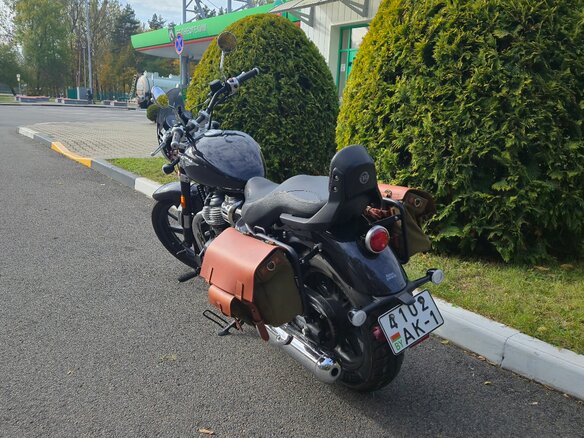 2024 Royal Enfield Super Meteor, чёрный, 550000 рублей - вид 8