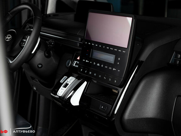2025 Hyundai Staria I, чёрный - вид 13