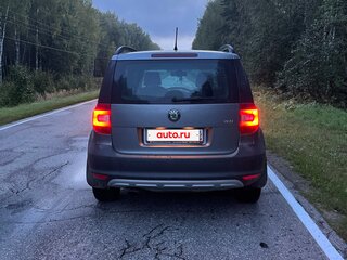2012 Skoda Yeti I, серебристый, 700000 рублей, вид 3