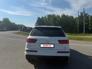 2016 Audi Q7 II (4M), белый, 3690000 рублей, вид 2