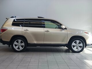 2012 Toyota Highlander II (XU40) Рестайлинг, бежевый, 2100000 рублей, вид 4