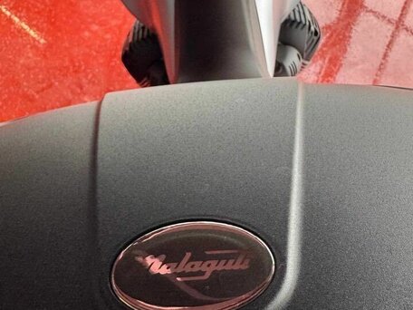2021 Moto Guzzi V85 TT, зелёный, 1060000 рублей, вид 2