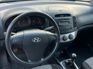 2010 Hyundai Elantra IV (HD), бежевый, 650000 рублей, вид 5