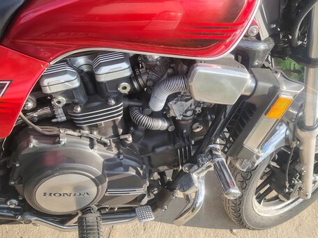 1983 Honda Magna, красный, 450000 рублей, вид 4