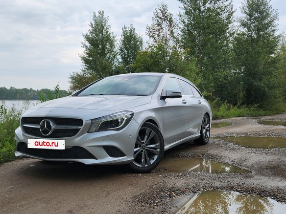 2015 Mercedes-Benz CLA 180 I (C117, X117), серебристый, 1550000 рублей - вид 1