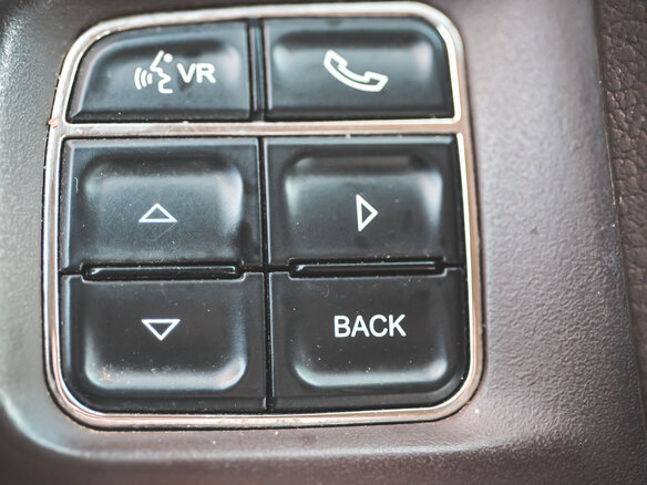 2012 Dodge RAM IV (DS/DJ), красный - вид 8