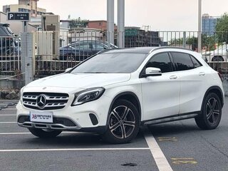 2018 Mercedes-Benz GLA 200 I (X156) Рестайлинг, белый, 1660000 рублей, вид 1