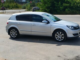 2004 Opel Astra H, серебристый, 550000 рублей, вид 2