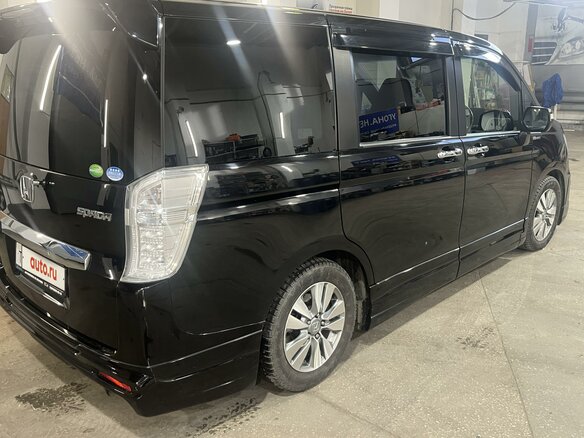 2014 Honda Stepwgn IV Рестайлинг, чёрный, 1650000 рублей - вид 5