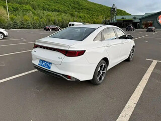 2022 Geely Emgrand II, белый, 910000 рублей, вид 4