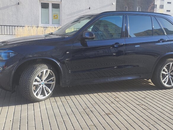 2015 BMW X5 40d III (F15), чёрный, 3299000 рублей - вид 6
