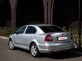 2011 Skoda Octavia DSG7 II (A5) Рестайлинг, белый, 780000 рублей - вид 5