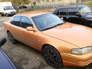 1996 Toyota Camry IV (XV20), бежевый, 600000 рублей, вид 3