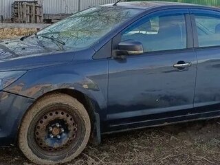 2010 Ford Focus II Рестайлинг, серый, 300000 рублей, вид 3