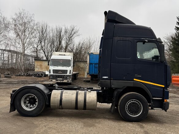 1995 Volvo FH, синий, 1350000 рублей