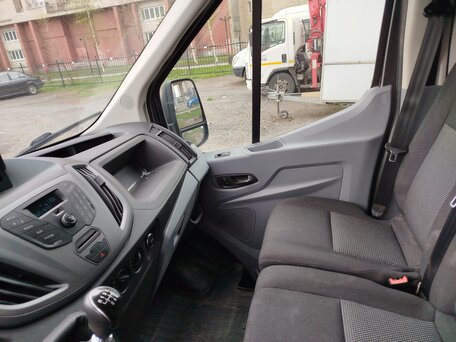 2018 Ford Transit, серый, 2500000 рублей, вид 5