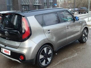 2019 Kia Soul II Рестайлинг, серебристый, 2000000 рублей, вид 4