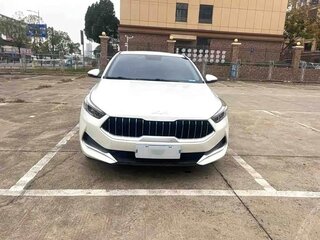2022 Kia K3 II (China Market) Рестайлинг, белый, 1230000 рублей, вид 2