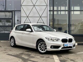 2017 BMW 1 серии 118i II (F20/F21) Рестайлинг 2, белый, 1339000 рублей, вид 3