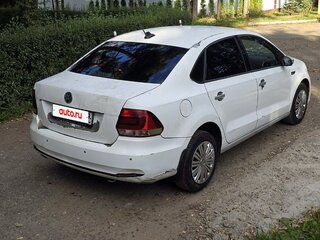 2018 Volkswagen Polo V Рестайлинг, белый, 890000 рублей, вид 4