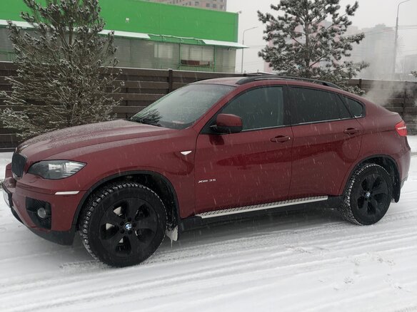 2010 BMW X6 35i 6-speed I (E71), красный - вид 6