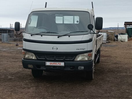2004 Hino Series 300 (Dutro), белый, 2000000 рублей, вид 1