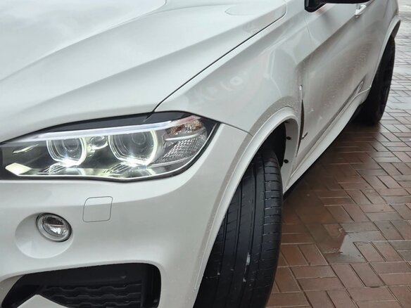2018 BMW X6 40d II (F16), белый, 5000000 рублей