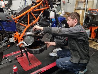 2012 KTM 990 Adventure, синий, 1241122 рублей, вид 5