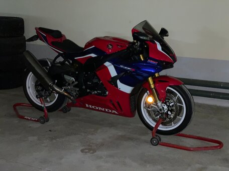 2020 Honda CBR 1000 RR/RA Fireblade, красный, 2150000 рублей, вид 4