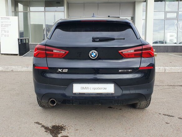 2018 BMW X2 sDrive18i I (F39), чёрный - вид 5