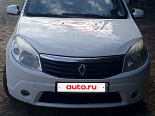 2011 Renault Sandero I, белый, 500000 рублей, вид 2